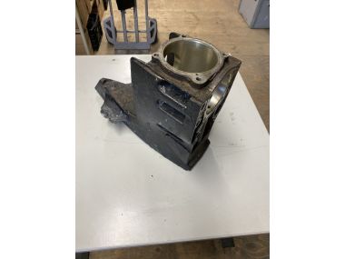 OMC /VOLVO PENTA PENTA SX-S 3868077 Upper GEAR housing 3855775/3857007