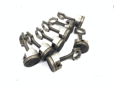 USED: set 8x GM Mercruiser/Volvo/OMC/Chevy General Motor 305 5.0L Piston 536NP  + 8x connecting rod 