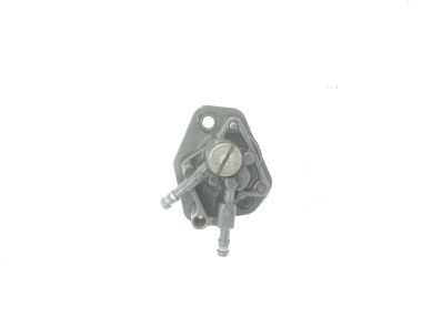 USED: Honda BF75 / BF10 Fuel pump pre 1997 16700-935-325