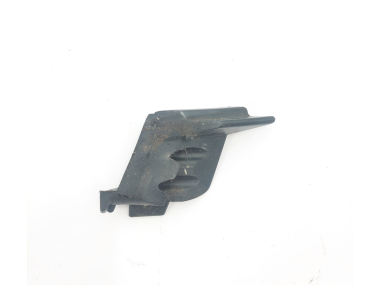 Mercury Grommet bottom cowl 121532